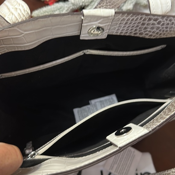 Calvin Klein Tote Bag - Picture 4 of 8